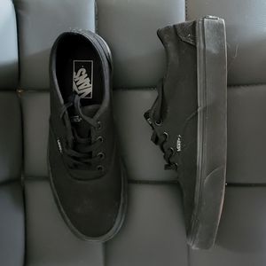 Womens All Black Vans